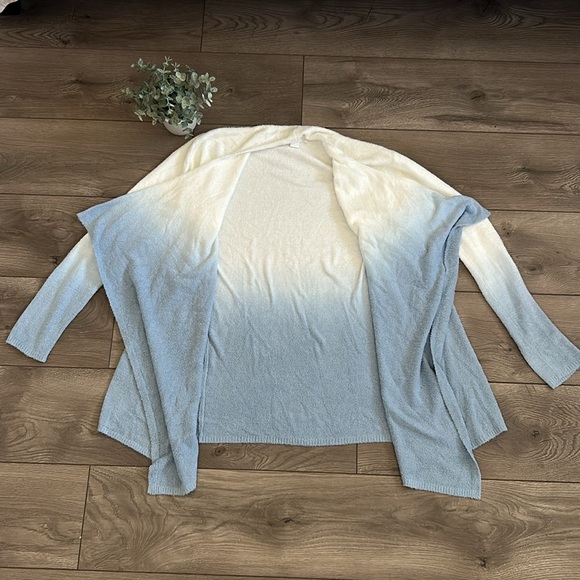 Barefoot Dreams Cream and Blue Ombre Cardigan Size S/M - Picture 3 of 6